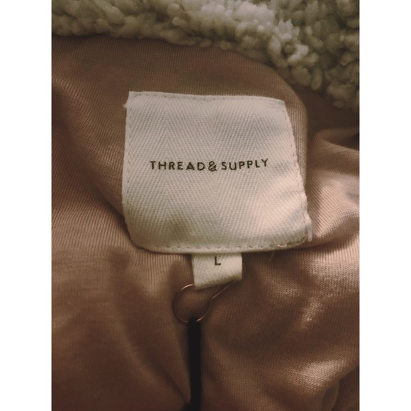 Thread & Supply oversized Wubby full zip jacket w/hood. Pink size Large - Picture 10 of 10